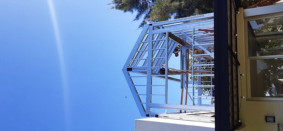 Estructura en montaje, Talar del Lago